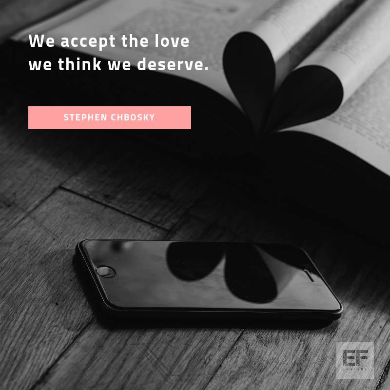 BOOK REVIEW STEPHEN CHBOSKY THE PERK OF BEING WALLFLOWER