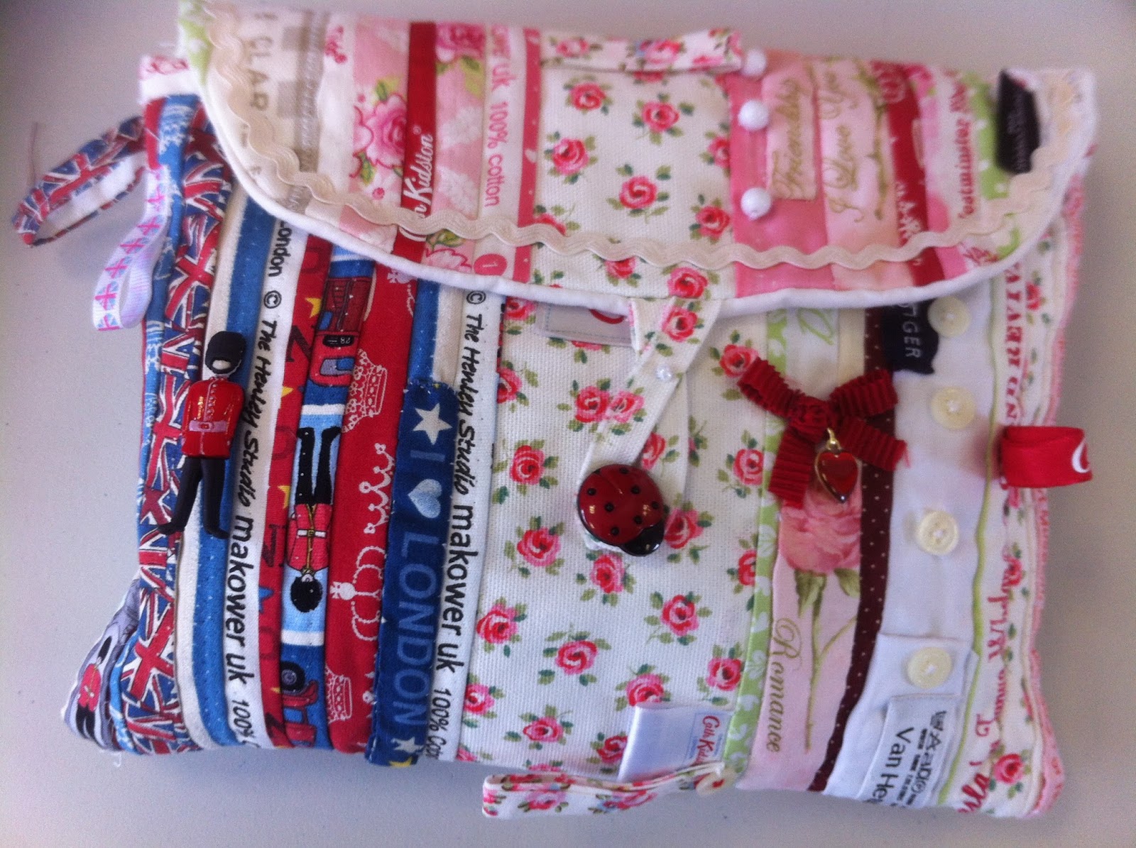 Quilters Cottage Norfolk Labels Bag