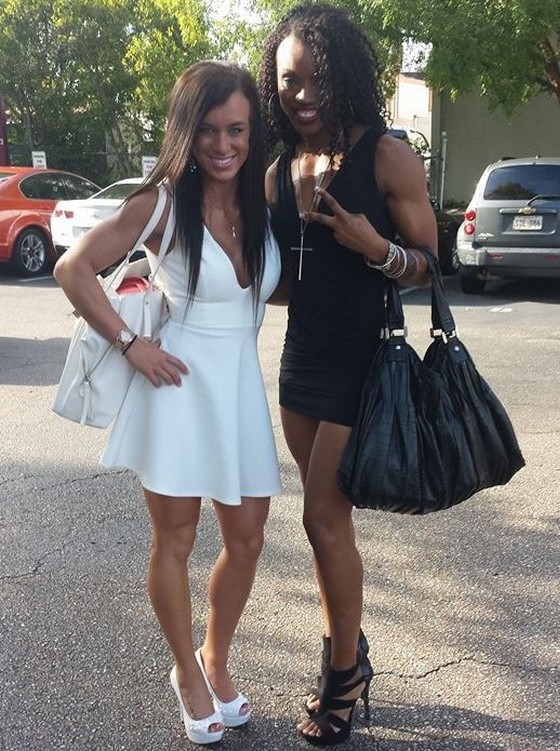 Les femmes de mes reves Courtney & Jordan.