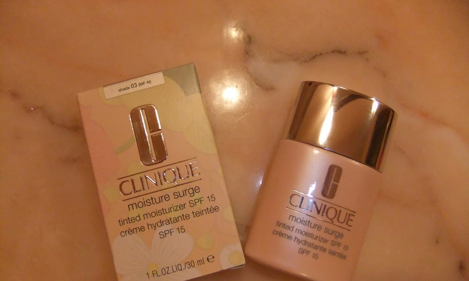 clinique moisture surge tinted moisturiser
