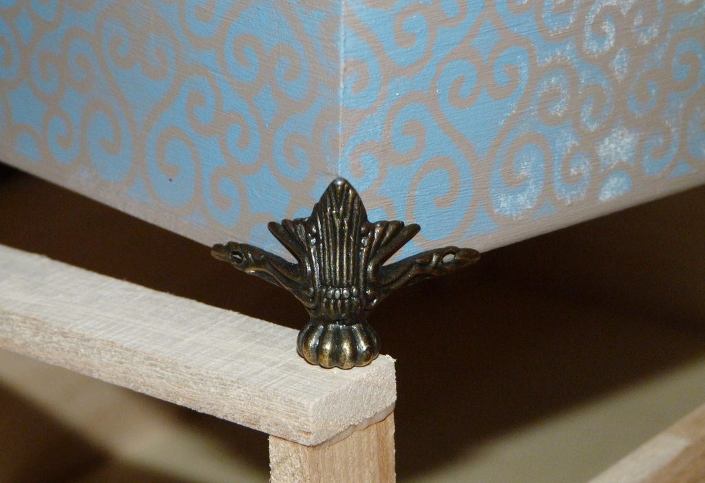 Decorar caja madera para herramientas - Isabel