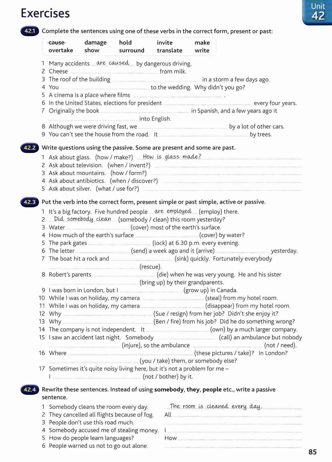 Unit 42 Passive 1 (is done/ was done) English Grammar in Use