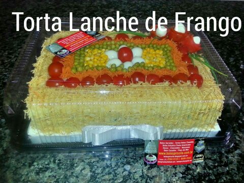 Torta Lanche de Frango - Pequeno serve 30 fatias (ideal para reuniões com 10 a 30 pessoas)