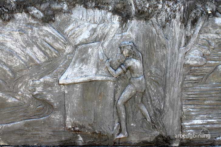 relief taman purbakala waruga sawangan minahasa