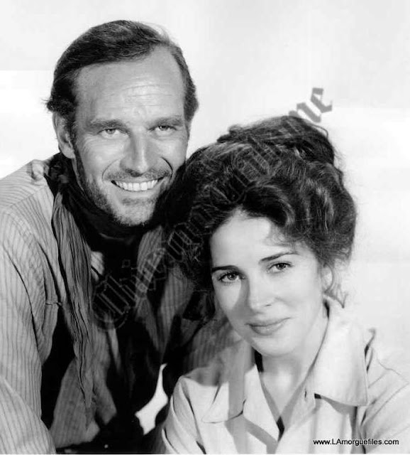 Los Angeles Files &quot;Support Your Local Sheriff