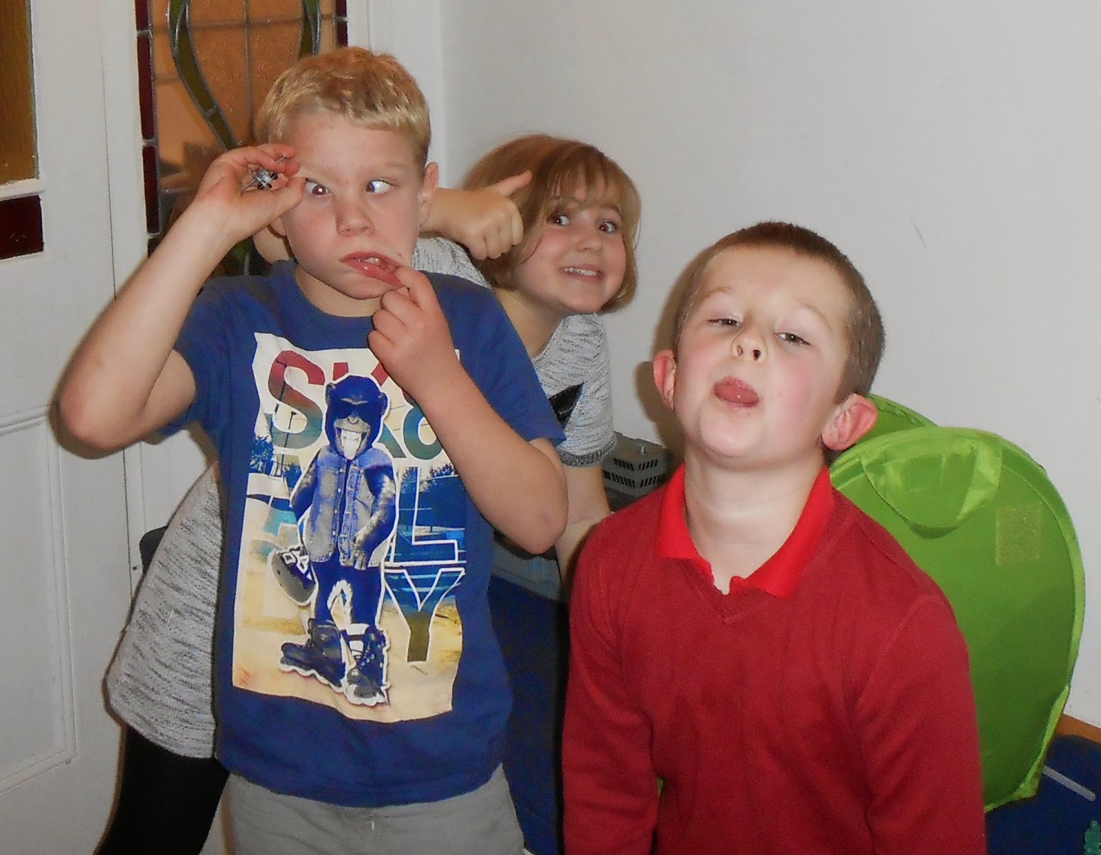 kids pulling faces gurning children
