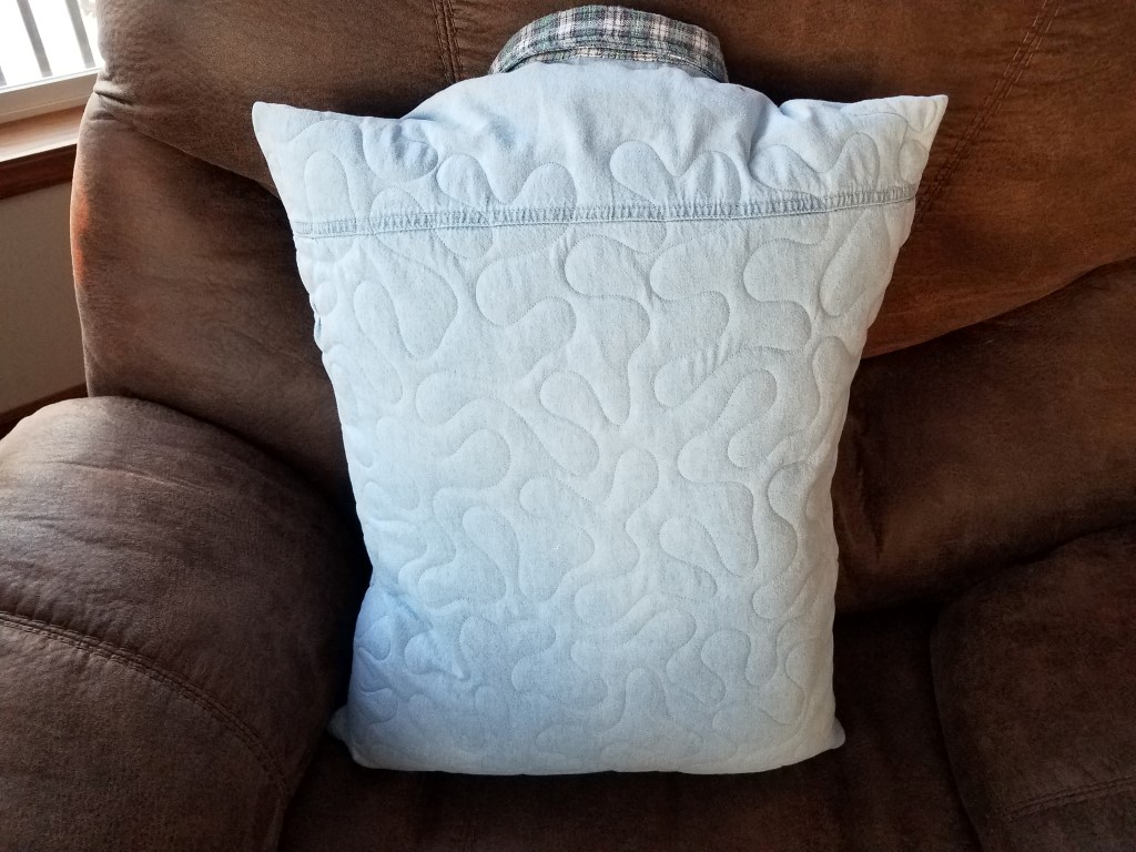 Crafty Sewing & Quilting How to Make a Quilted Memory Pillow (With a