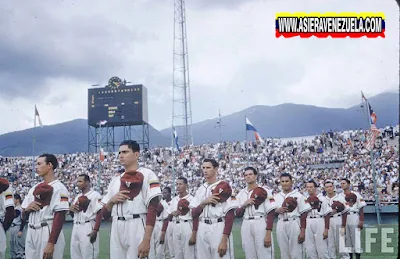 Día de la inauguración dle Estadio Universitario de Caracas