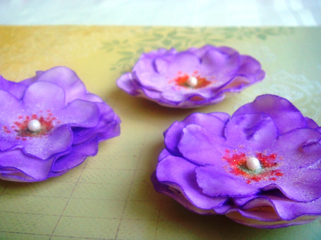 The Borrowed Brushstroke Tutorial Tuesdays How to make a Sugar Flower