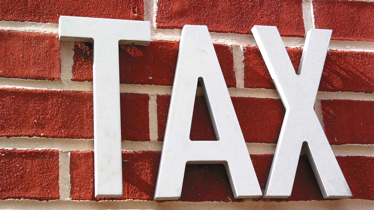 PROBING BANKS FOR NONREMITTANCE OF TAXES (GUARDIAN NEWSPAPER EDITORIAL