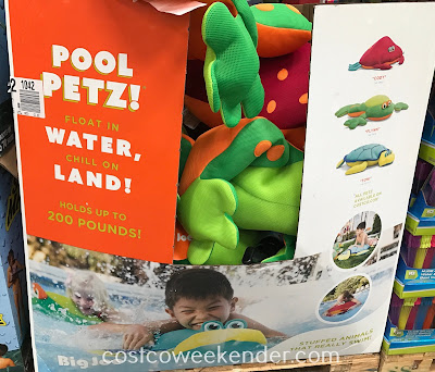 Have fun in the water with the Pool Petz Floating Pool Toy