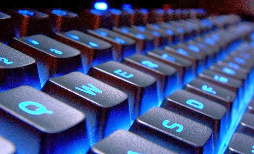 Cara Memperbaiki Tombol Keyboard Komputer dan Laptop yang Error - Dika