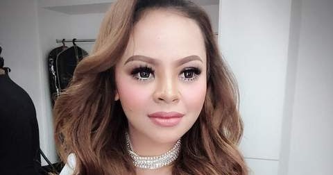 Lirik Lagu Semakin Siti Sarah  Salah satu yang paling populer berjudul