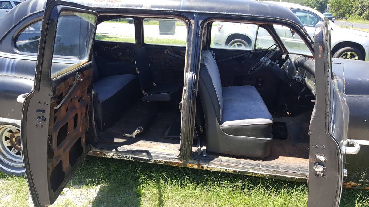 1952 Chrysler Saratoga Limousine DailyTurismo