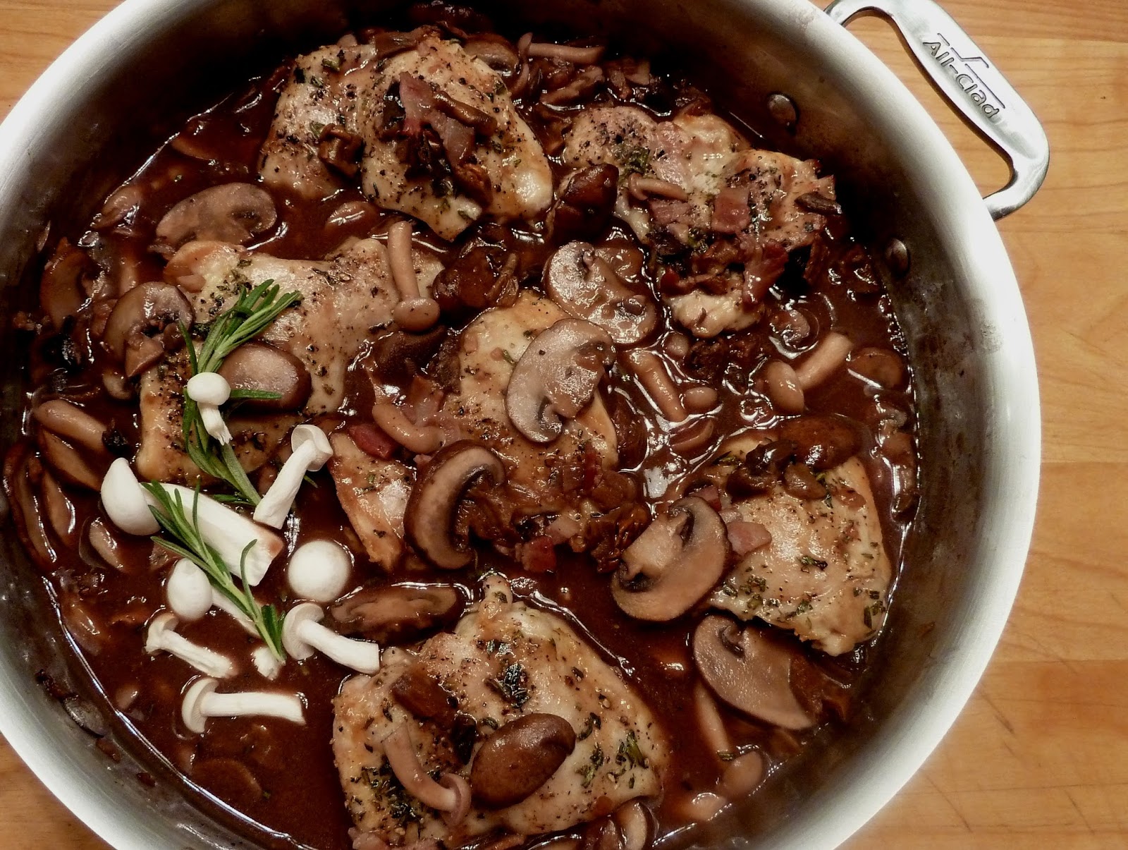 Cracked Pepper Rosemary Chicken with Red Wine Mushroom Sauce