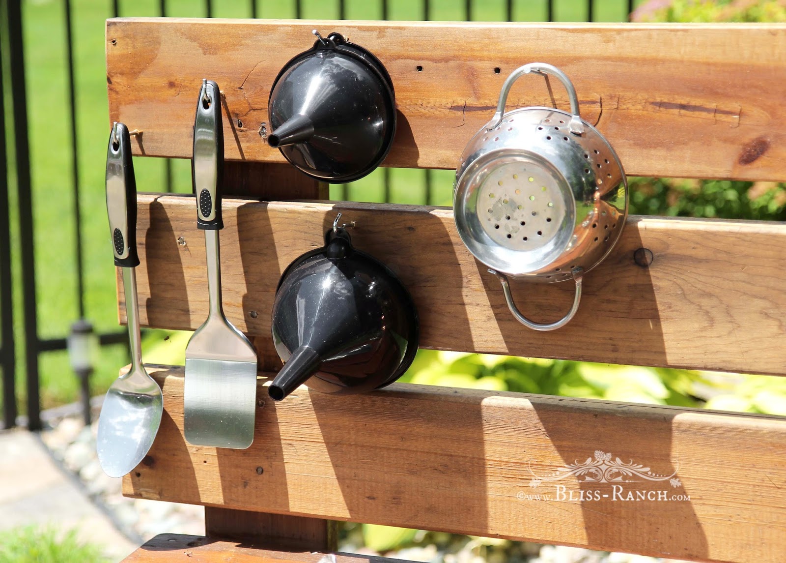 Bliss Ranch: Mud Pie Station