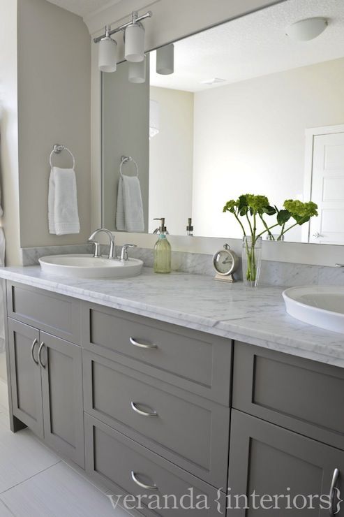 40+ Amazing! Bathroom Ideas With Grey Vanity