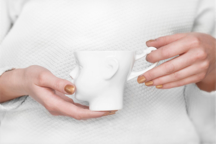 ansikte mugg, muggar, kaffekopp, kaffe, kopp, koppar, vit, vita, ansikten, porslin, annelies design, webbutik, webbutiker, webshop, inredning,