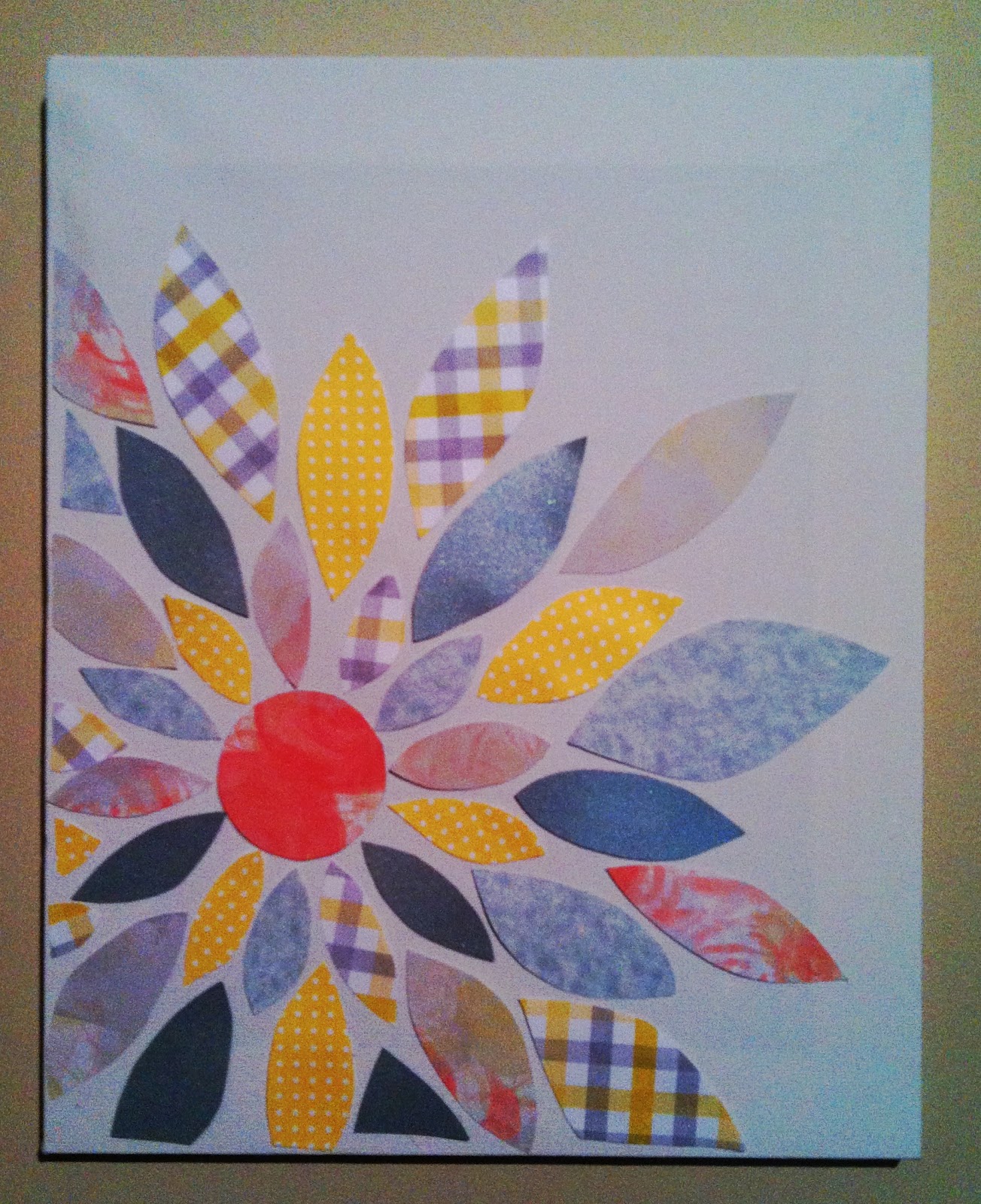 It's Our Pinteresting Life : DIY Scrapbook Paper Canvas Art