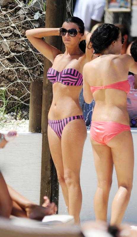 Lucy Mecklenburgh Butts Naked Body Parts Of Celebrities