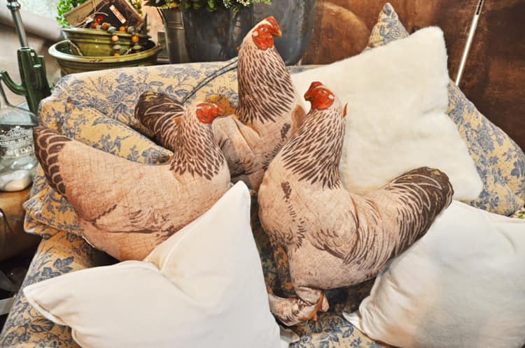 Welcome To Bonnes Amies Printed Linen Chicken Pillows