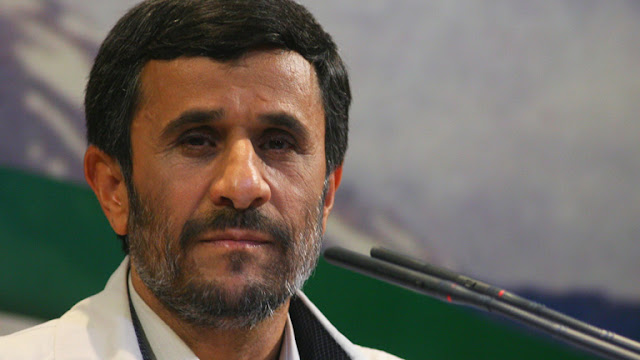 Mahmoud Ahmadinejad presiden iran yang memprediksi datangnya imam mahdi