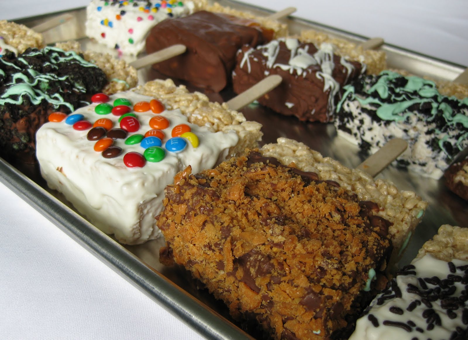 In the Long kitchen Rice Krispie Treat Pops