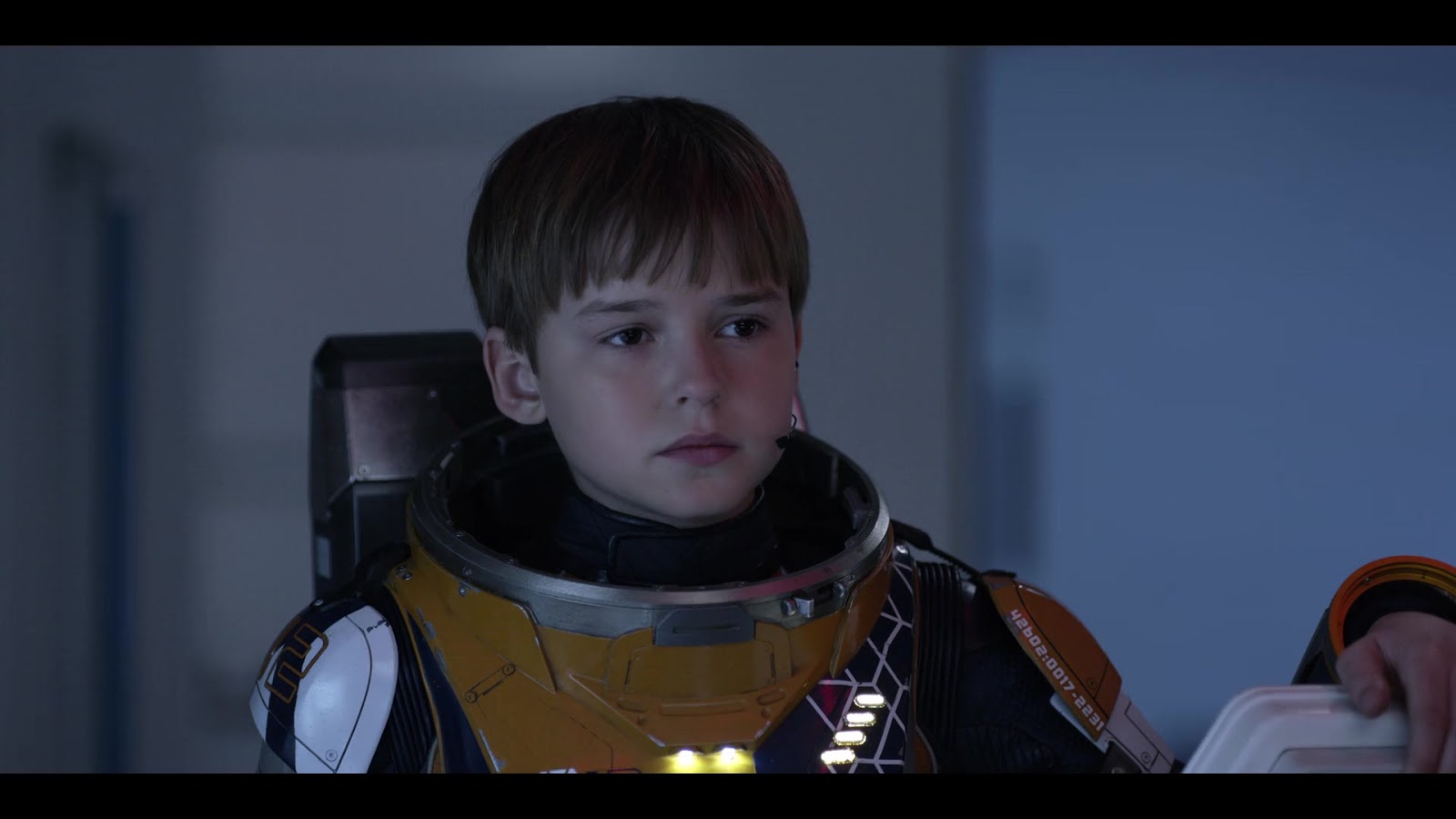 Затерянные в космосе 1988. Lost in space 1. Lost in space annual. Затерянные в космосе фильм 1998. Затерянные в космосе джуди 2018.