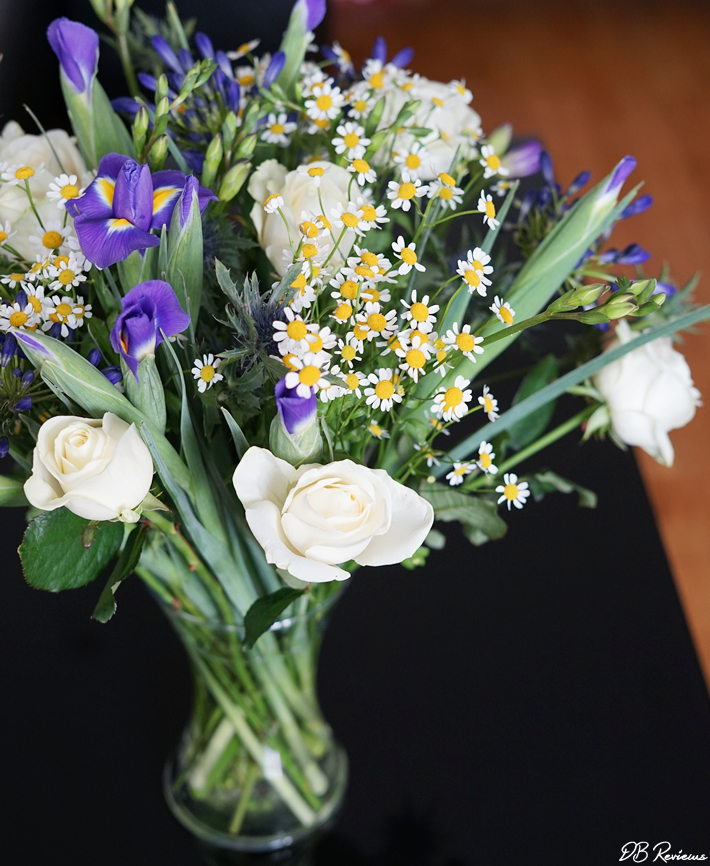 Prestige Flowers - The Niagra bouquet
