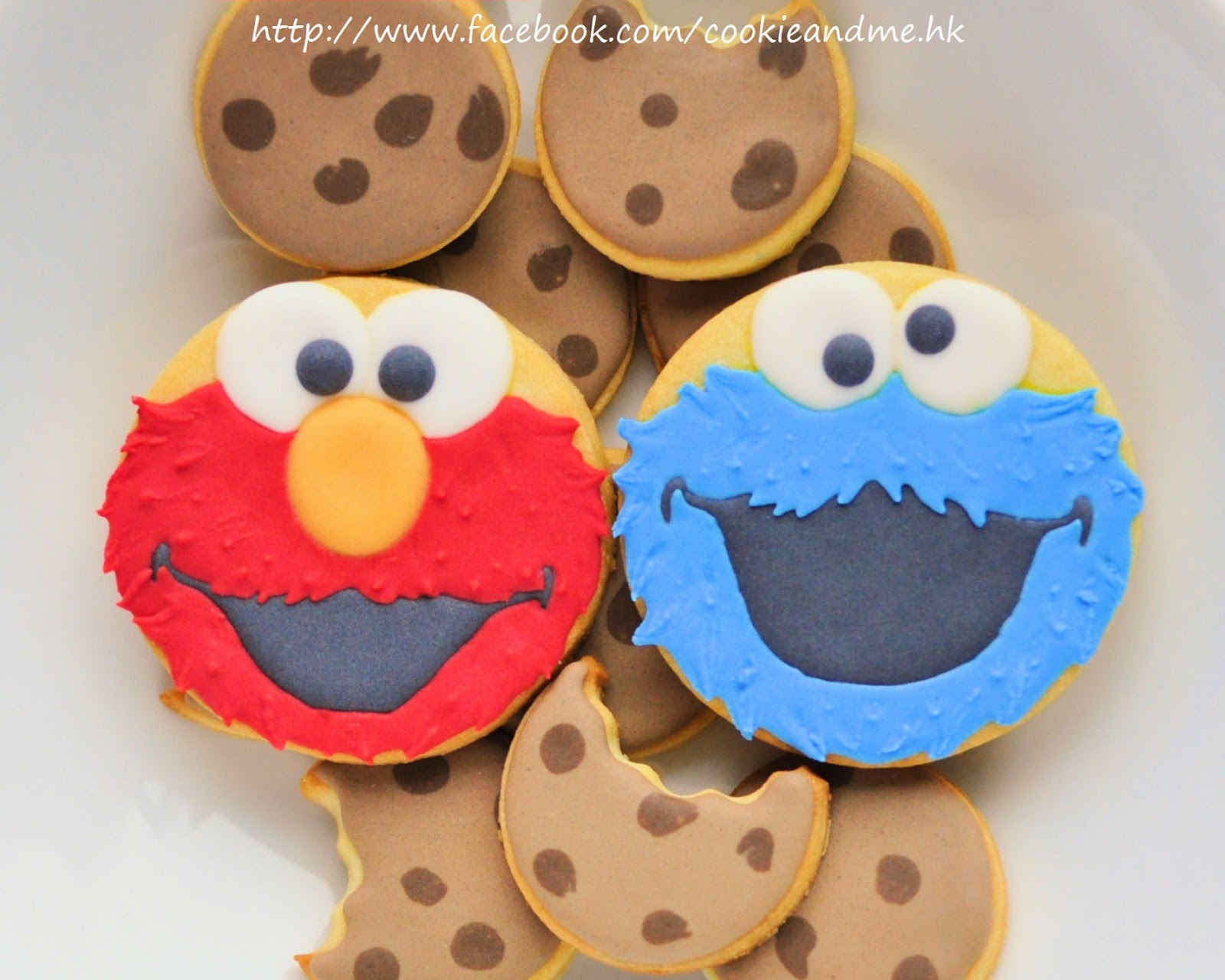 Cookie and Me Elmo Cookie Tutorial