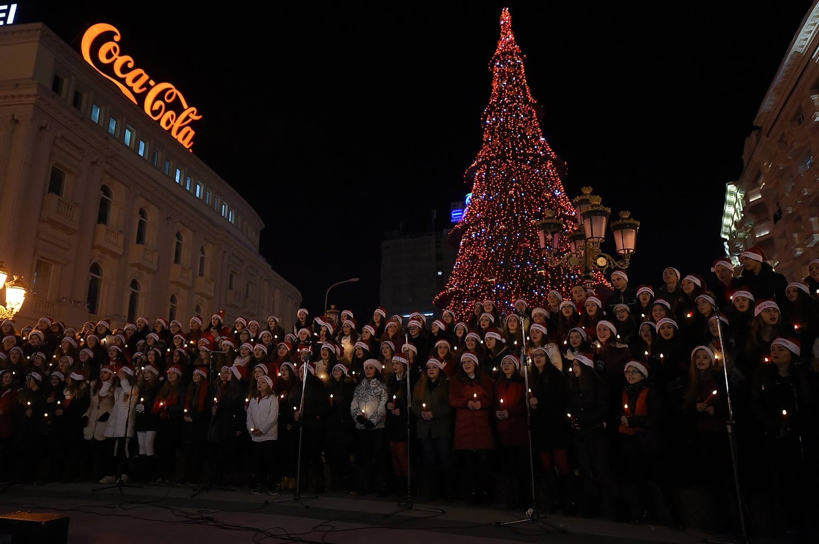 Frohe weihnachten aus skopje! Frohe Weihnachten aus Skopje!