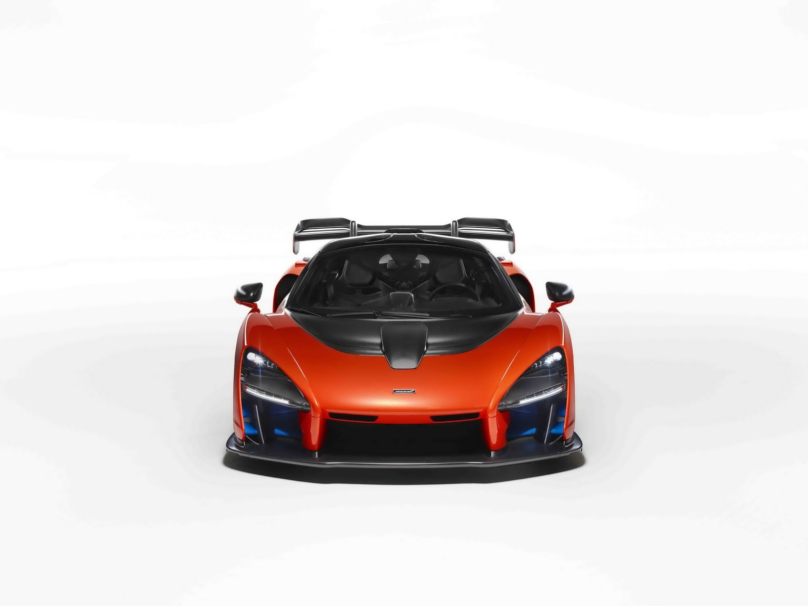 [Imagen: McLaren-Senna-3.jpg]