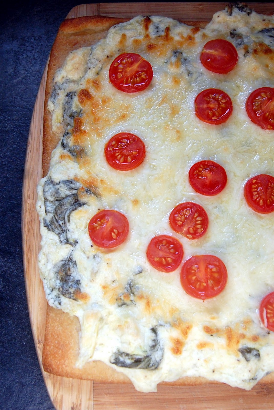 Cassie Craves Spinach Artichoke Dip Pizza