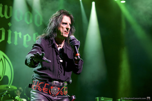 Alice Cooper, the original Hollywood Vampire (Photo: Kevin Keating) Alice Cooper, the original Hollywood Vampire (Photo: Kevin Keating)