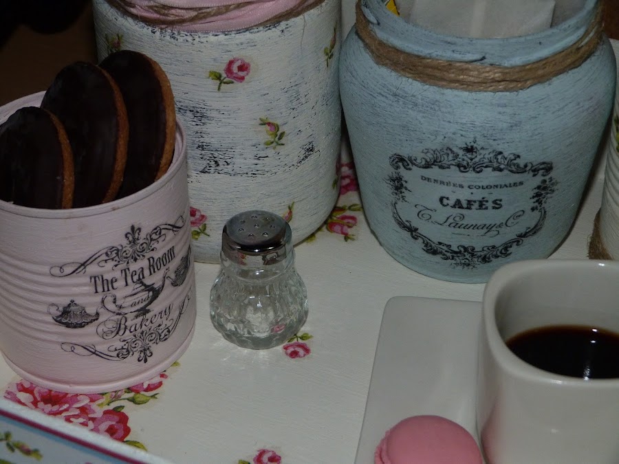 isabelvintage-vintage-caja-fruta-fresas-decorada