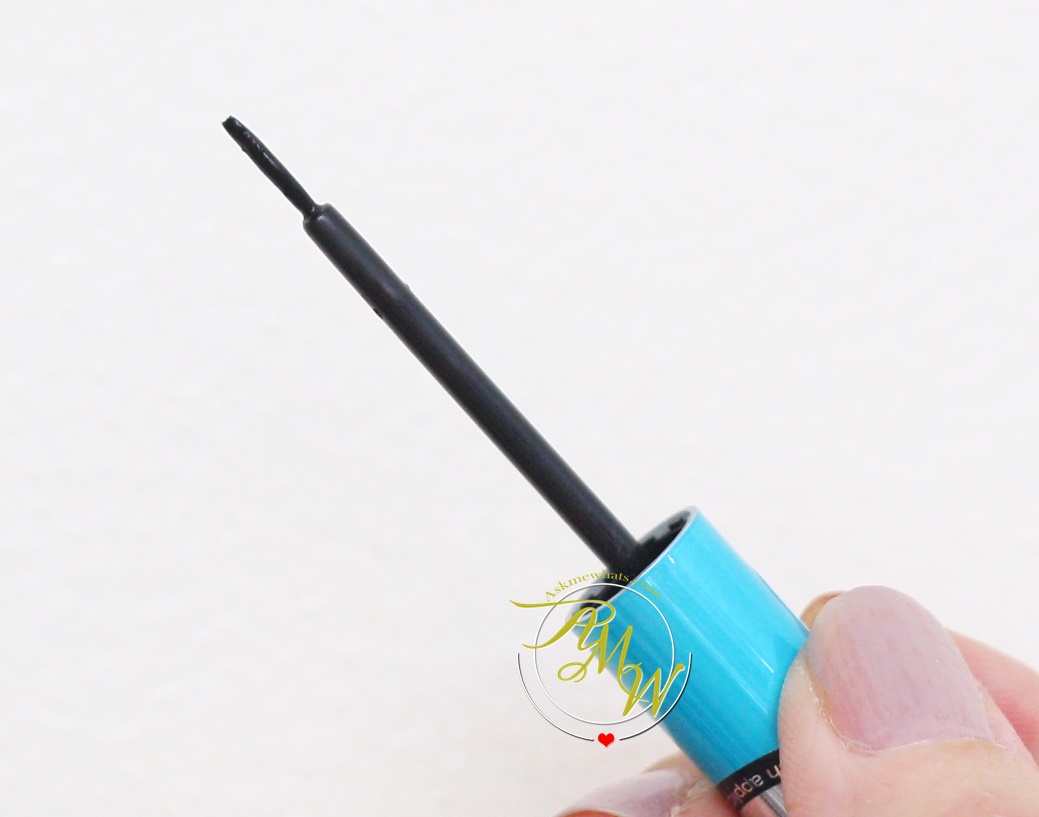 liquid ink eyeliner essence