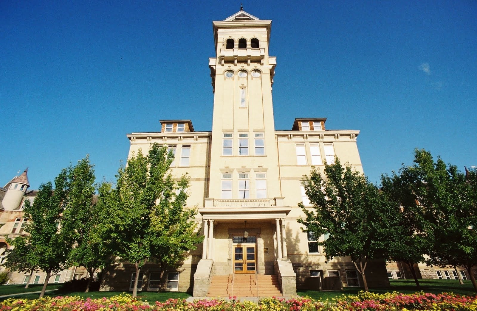100 Historic Buildings in Utah 1 Old Main
