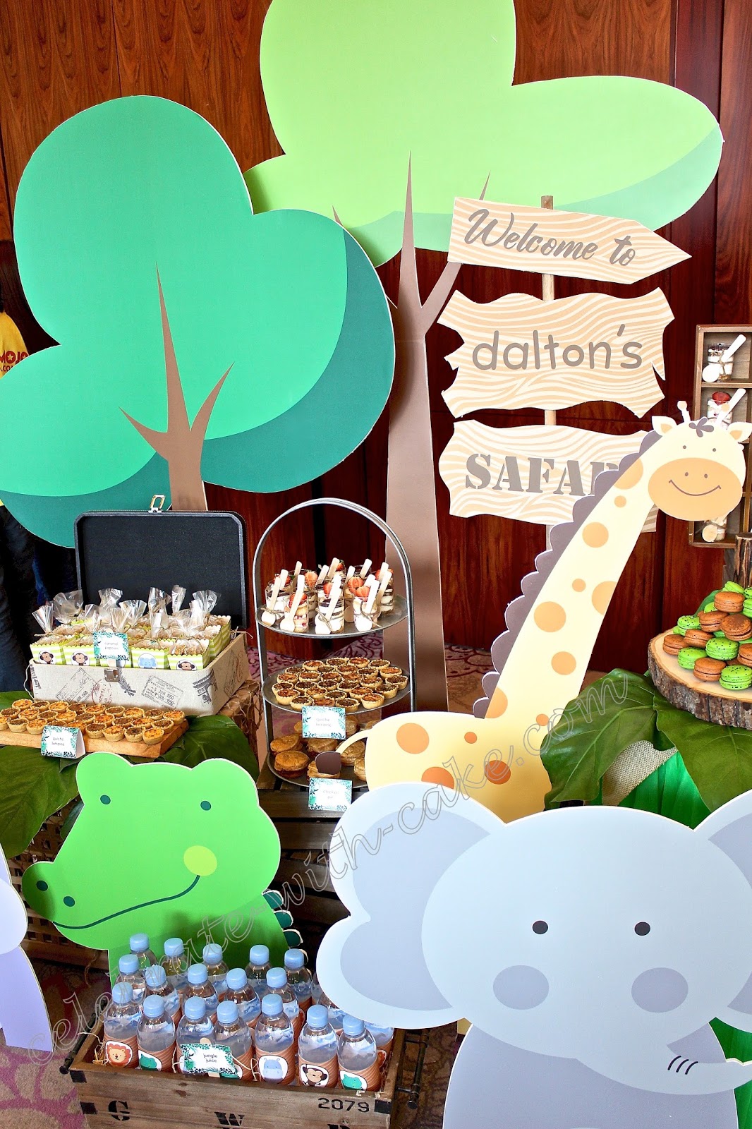 Safari Themed Dessert Table (please click post for more pictures)