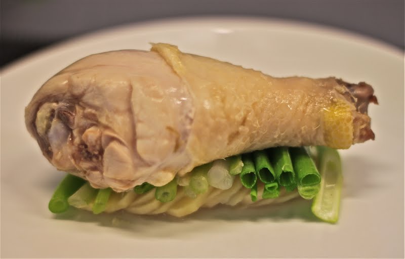 Extra Virgin Chef: Steamed Chicken Leg Chinese-style
