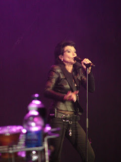 Marjo performing at Marjo et ses hommes, Saint-Jean-sur-Richelieu (Quebec), August 15, 2010