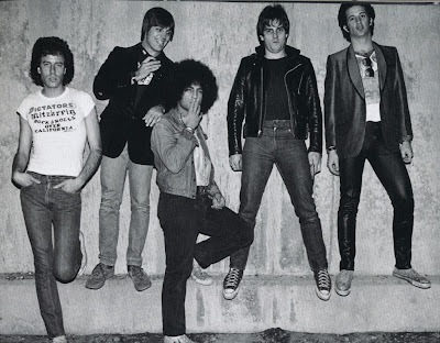 http://4.bp.blogspot.com/-cZN8YvhuuFM/UGxD1yYduOI/AAAAAAAAAFM/j8MUZ0uuxhw/s1600/the-dictators.jpg