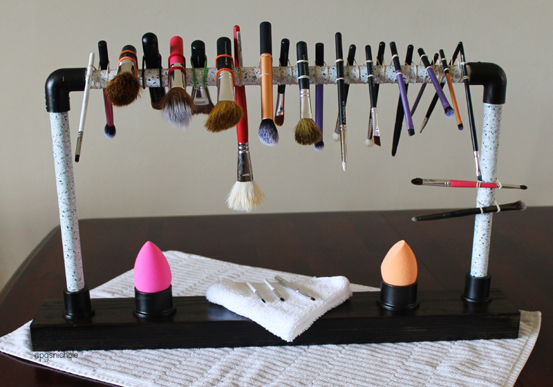 Pretty Girl Science: DIY Collapsible Brush Drying Rack