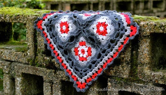 Cottage Garden Blanket crochet pattern by Susan Carlson of Felted Button (Colorful Crochet Patterns) Photo by Sandra Veneman of Beautiful Boardwalk.