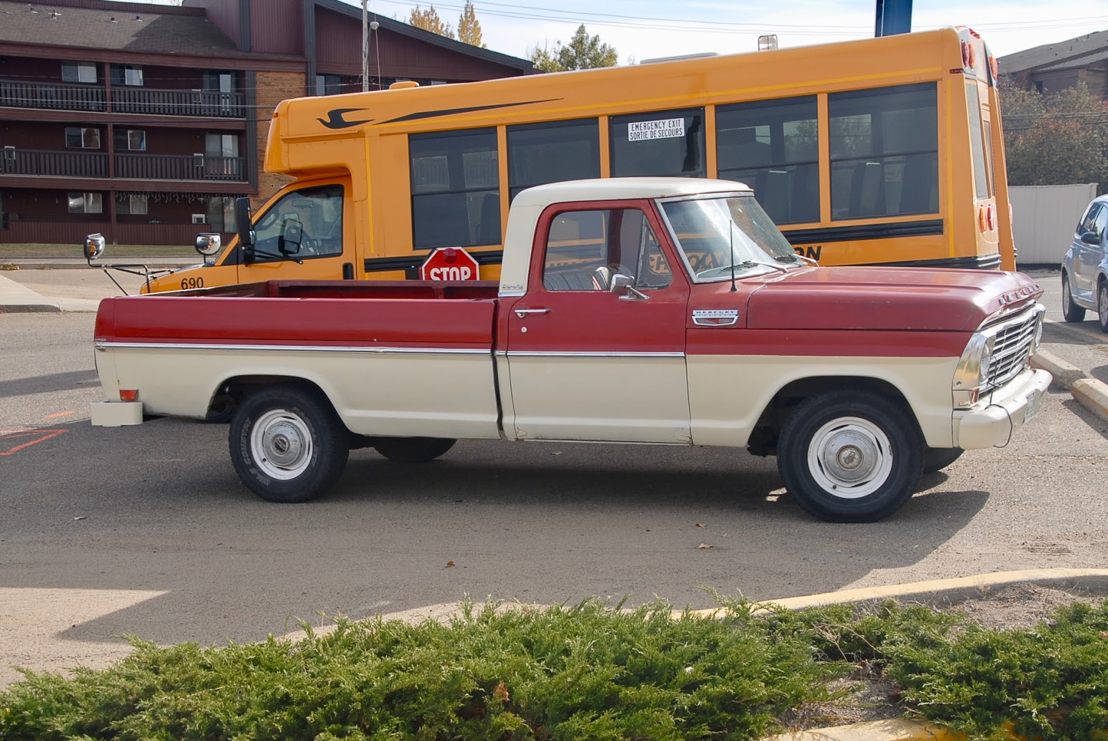 autoliterate: 1968 Mercury M-100