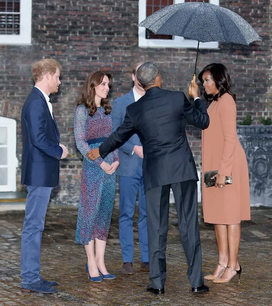 US President Barack Obama, First Lady Michelle Obama, Prince William and Kate Middleton and Prince Harry attend a dinner at Kensington Palace