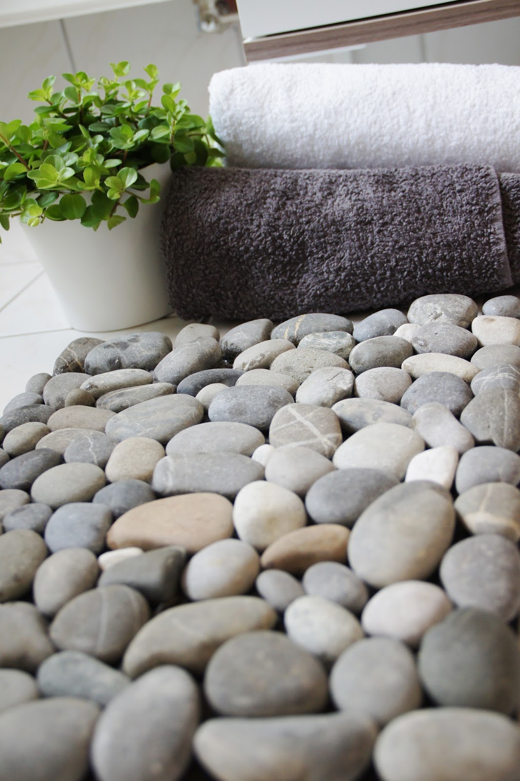 fair fashion + interior design Natur zu Hause. Das SteinFußmatten DIY