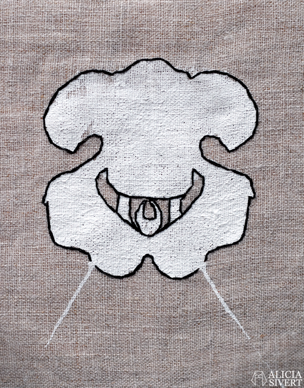 "Orchid", embroidered Rorschach test by Alicia Sivertsson, 2016. Textile Rorschach tests by Alicia Sivertsson, 2016. monthly makers januari avtryck textiltryck symmetri symmetriskt textilt tryck linne rorschachtest broderi broderat brodera skapa skapande kreativitet creativity create bloggutmaning konst textilkonst hantverk handicraft craft deer orchid abstract pug mops hjort abstrakt orkidé