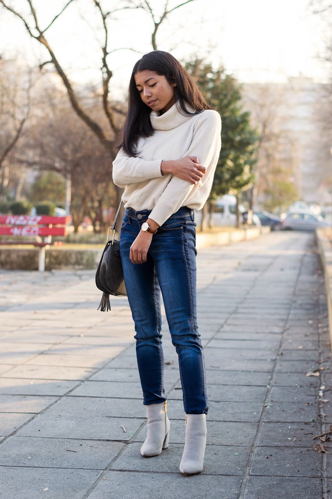 how to wear jeans with ankle boots
