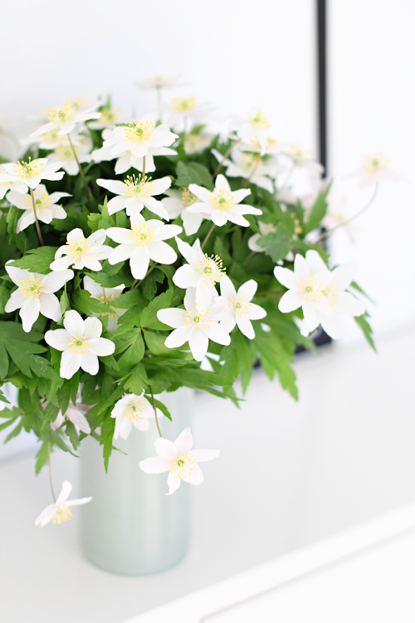 inspiración decorar con flores http://www.mylittlebrunch.com/2014/05/inspiracion-decorar-con-flores.html