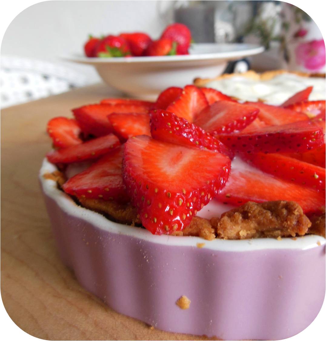 Kulinarikus: Kleine Rhabarber-Vanille-Törtchen mit Erdbeeren